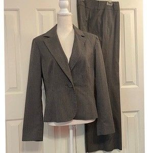 Anne Klein Business/Career wear 2Pc Gray and Purple Pinstripe Suit  Size 14